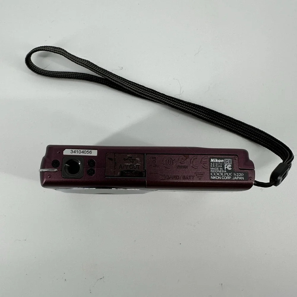 Nikon COOLPIX S220 10.0MP Digital Camera - Plum Lens Error